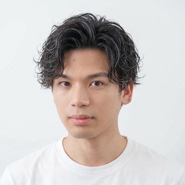 大宮メンズセンターパートニュアンスパーマ波巻きツーブロック