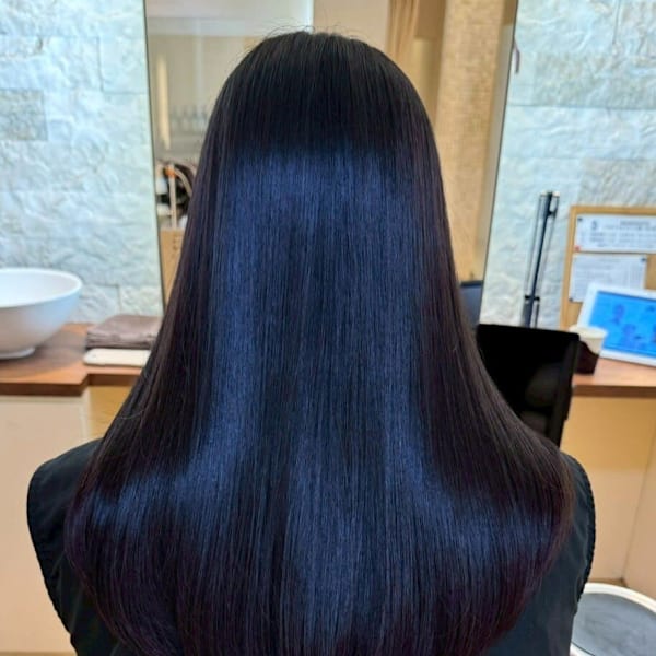 黒髪ロング 髪質改善 ストレートヘア サラツヤ ダメージレス