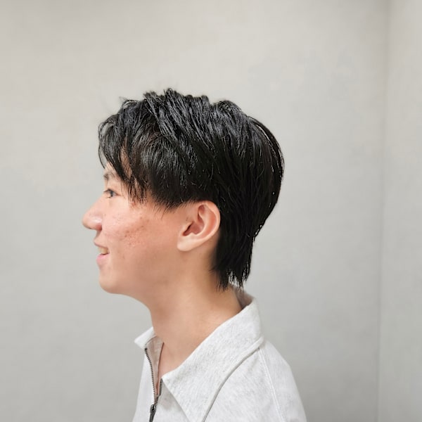 富山市でメンズカット◎韓国風センターパートで清潔感アップ