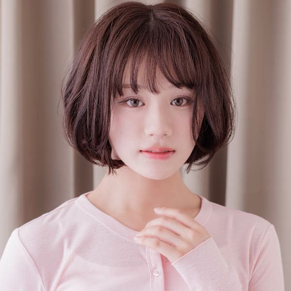 黒髪ダークアッシュ大人ショートヘア立体感丸みボブ20代30代