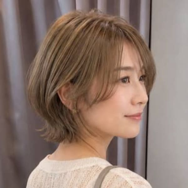 ハイトーン ブリーチ 白髪染め アッシュベージュ レイヤー