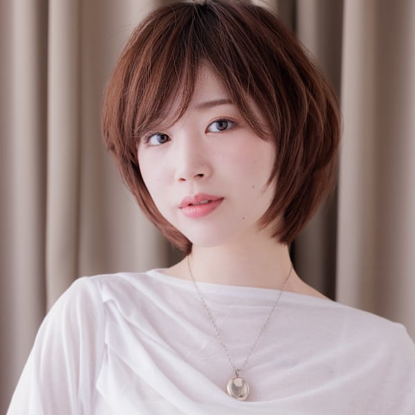 斜めバング大人美人小顔ウルフショートレイヤーボブ20代30代