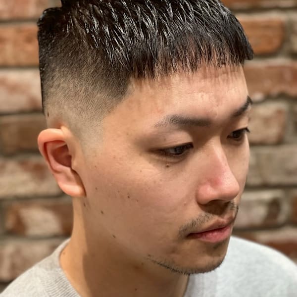 大宮メンズクロップスキンフェード短髪バーバースタイル