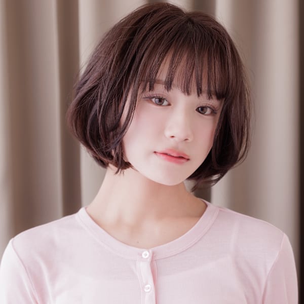 黒髪ダークアッシュ大人ショートヘア立体感丸みボブ20代30代