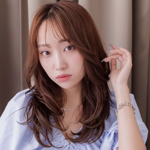 韓国巻き毛先パーマヨシンモリヘアーレイヤーロング20代30代