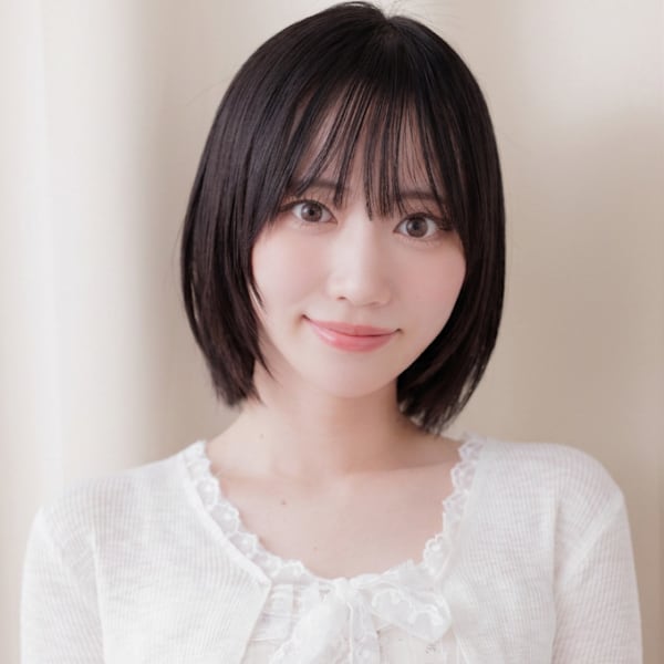 顔周りハッシュカット大人かわいい黒髪レイヤーボブ20代30代