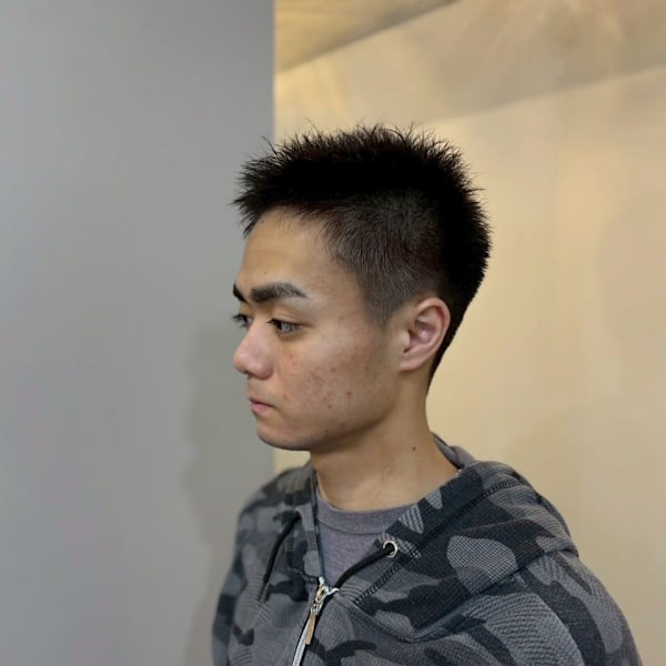 20代30代40代◎似合わせカットツーブロブルーブラック
