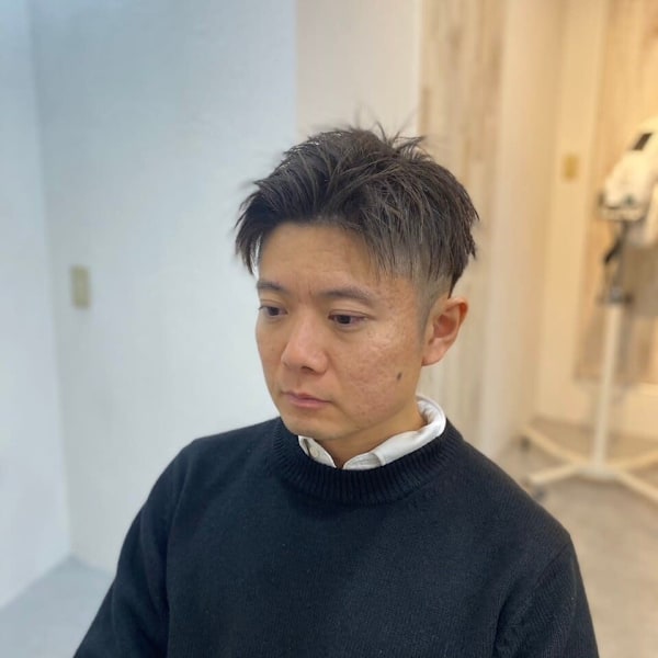 20代30代40代◎似合わせカットブルーブラックスパイキーシ