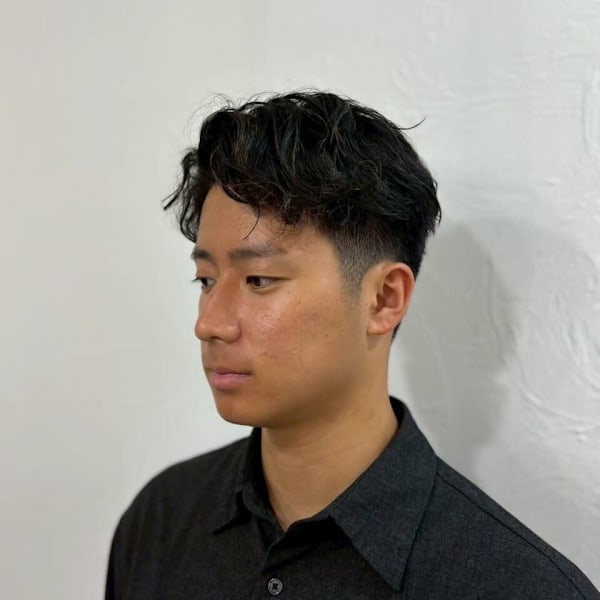 20代30代40代◎似合わせカットサーフカールブルーブラック
