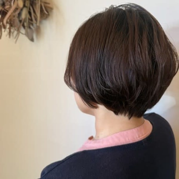 ショートボブ