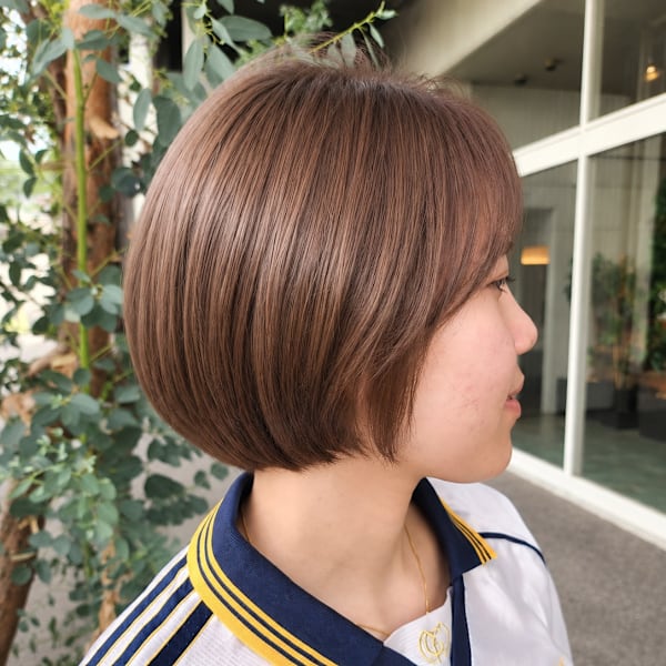 【藤枝】後ろ姿まで美しい、艶ショートボブ
