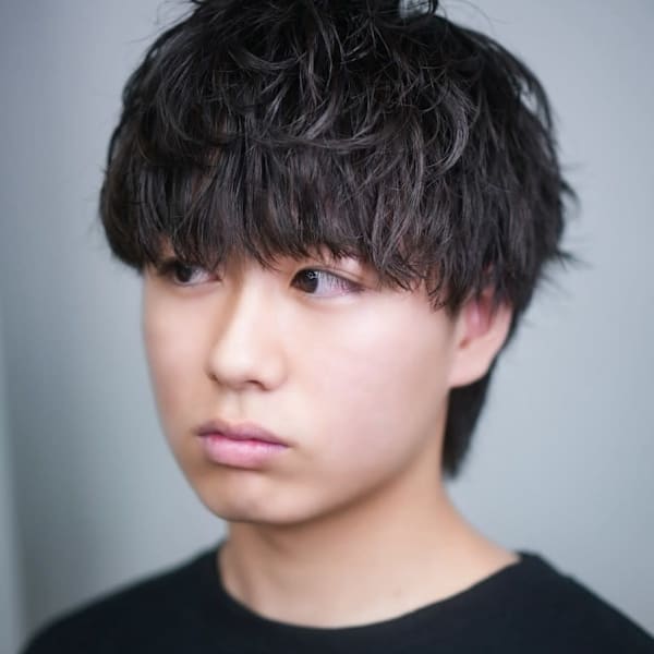 ニュアンスパーマ マッシュ 黒髪ショート メンズパーマ