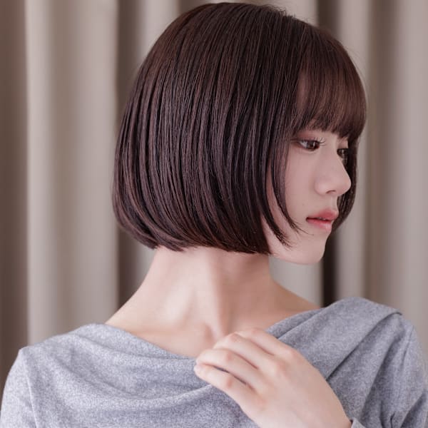 小顔シャギーカット大人ショートヘア黒髪ミニボブ20代30代