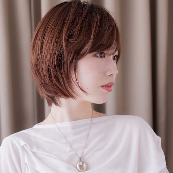 斜めバング大人美人小顔ウルフショートレイヤーボブ20代30代