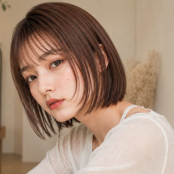 ベージュカラー ショートボブ 顔周りカット 前髪カット 