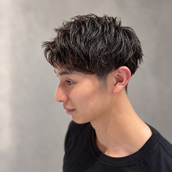 アップバング×ショートスタイル