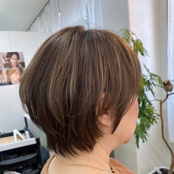 くびれショート 50代 ハイライト