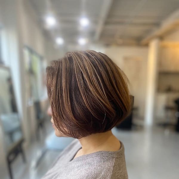 40代50代ショートボブ白髪ぼかしハイライト/四条大宮/烏丸