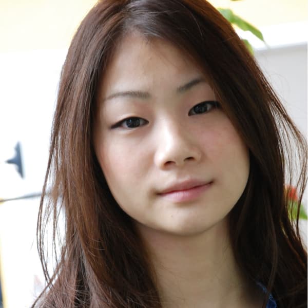 女性のあこがれ☆やわらかくツヤのあるナチュラルストレート♪|Comme tu veux