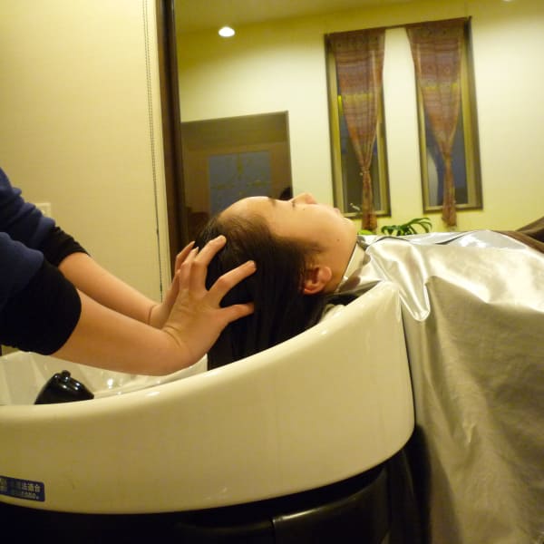 ねむ～くなるヘッドスパ♪|STELLA