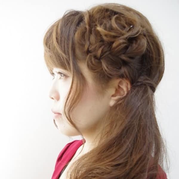 【ninaでアレンジヘア♫】結婚式のお呼ばれや二次会にはいつもと違う雰囲気で!|nina 【ニーナ】三軒茶屋