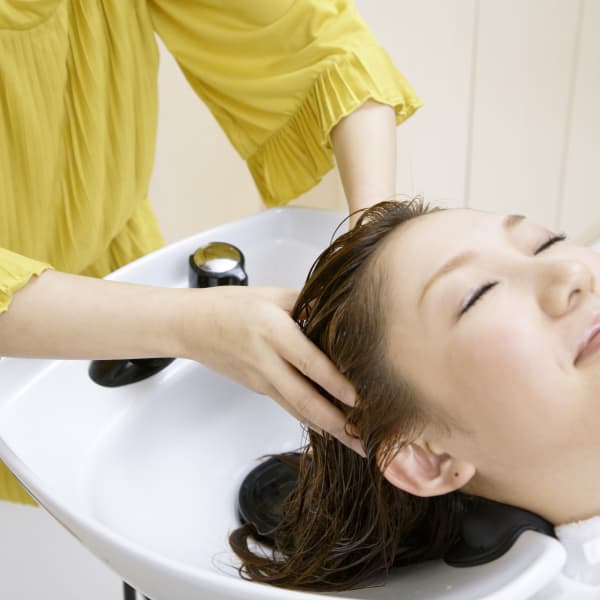 リフレッシュマッサージで頭皮と髪のトラブル改善◎|prize 池袋【プライズ】池袋西口店