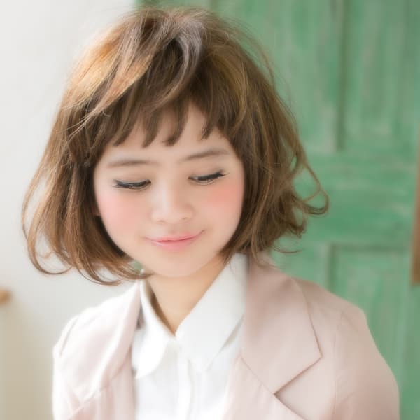  小顔カット＋アクアヴェールカラー＋３ステップトリートメント ￥10,584|VIALA 自由が丘