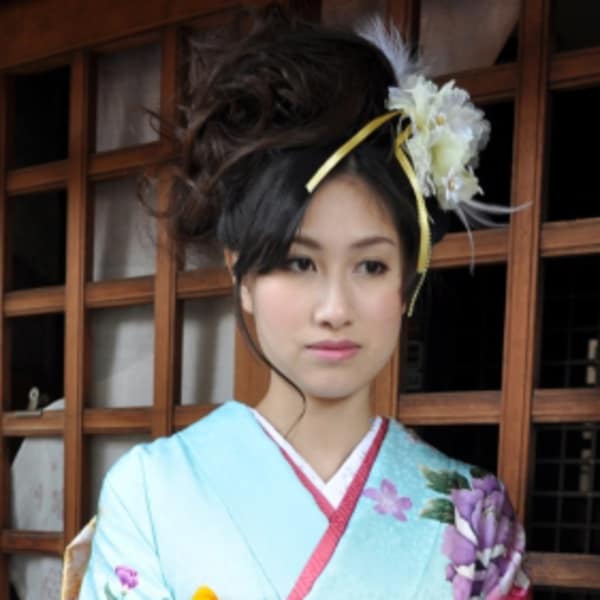 ブライダル出身のオーナなので、着付けやメイクもお任せ下さい★|Private Salon Cherot