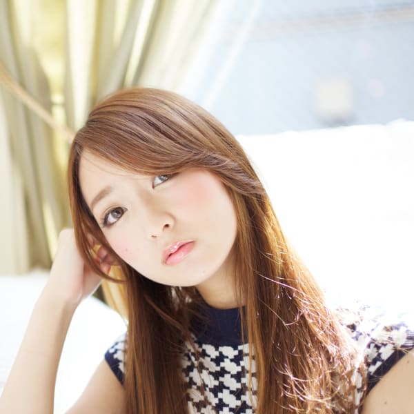 髪の強度UPしながらしっかり自然なストレートに☆|Hair Resort L´avenir