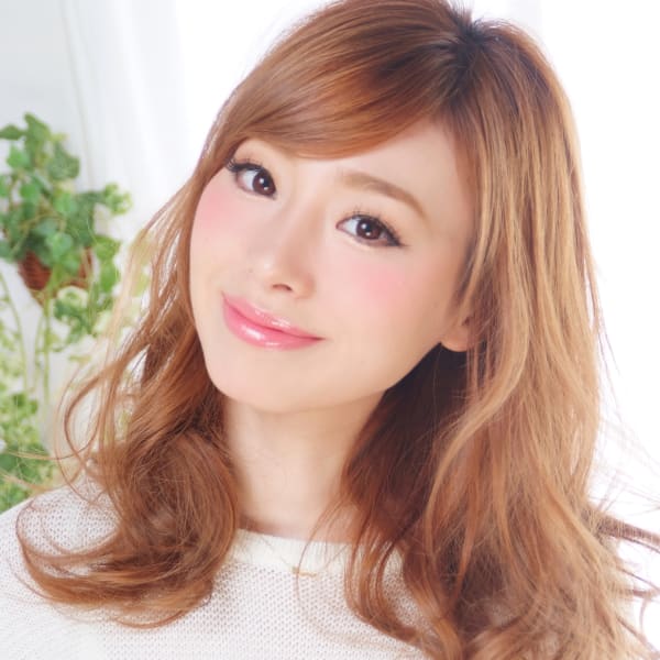 受けた紫外線ダメージを放っておかない!毛先1ミリまで潤いを閉じ込めるダメージ0の艶髪に|Hair Salon Nexus