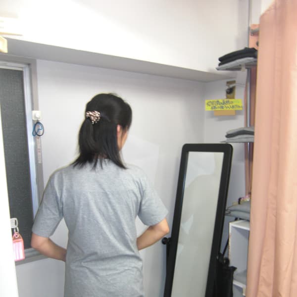 新橋で【学割キャンペーン】骨盤矯正・猫背矯正にすごく興味があるけど初めてで不安な方に！|新橋整体院グッドラック