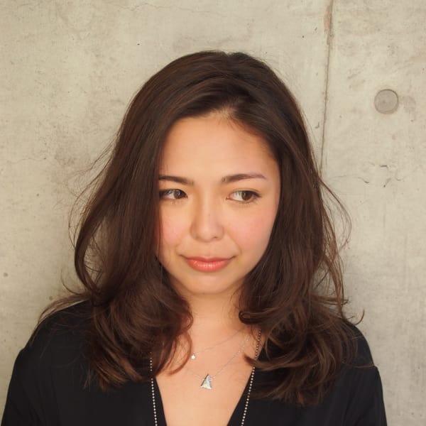 柔らかい質感！毛先まで指通りの良い♪ダメージレスパーマ＆カット11000円|Tree