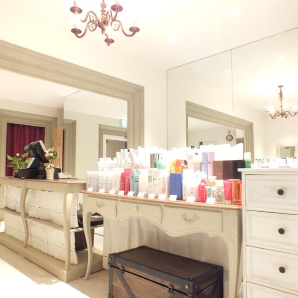 ネイル&マツエクorネイル&ヘアーが同時施術できます☆トレンドネイル定額コース¥8030~♪|ATELIER MiA