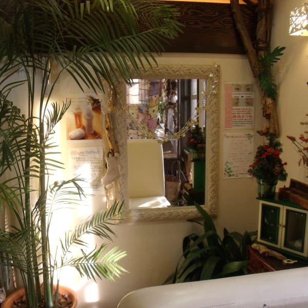 allureでは素敵なエステコースをご用意しております。￥2,600～|美容室allure