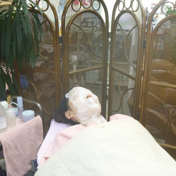 天然水をベースにしたエステ天使の美肌・ぷるるんエステ ¥3,240~|TODA 美容室