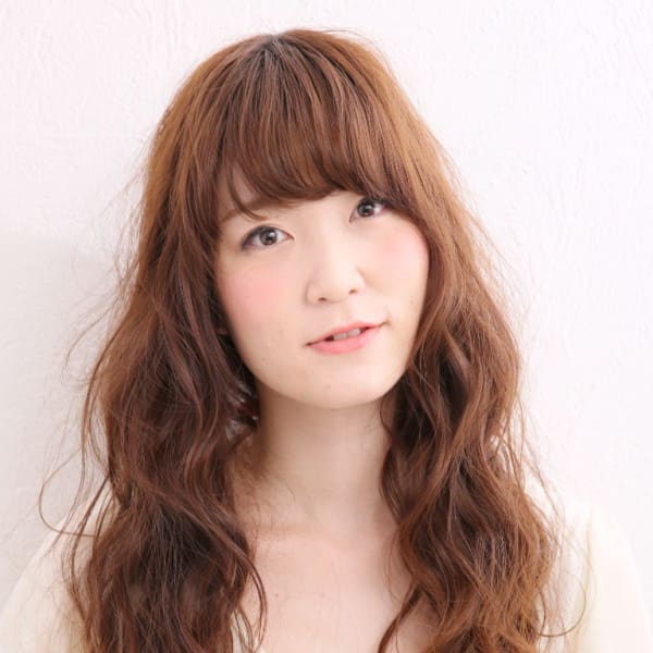 1人1人に合わせて薬剤を変えてくれる♪髪が傷みにくいふわふわ質感パーマ☆|Oeuf.ambiance