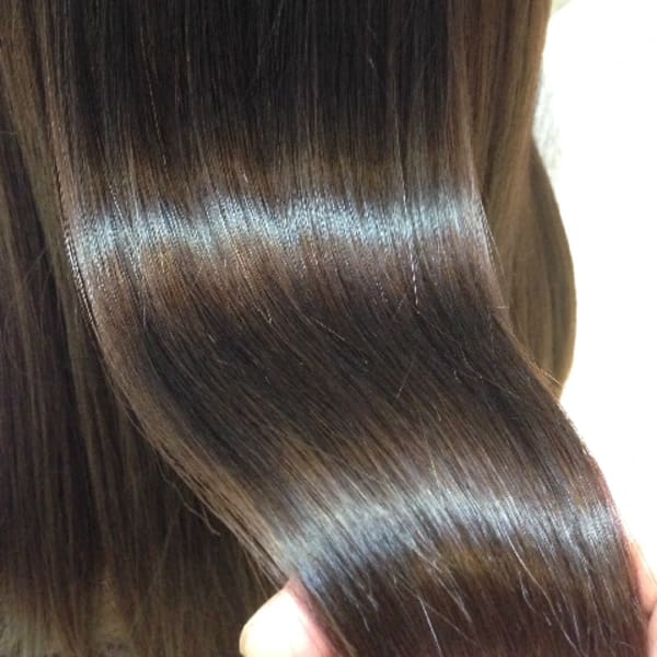 シルクのような手触りの縮毛矯正 柔らかで扱いやすい髪に♪|joint club