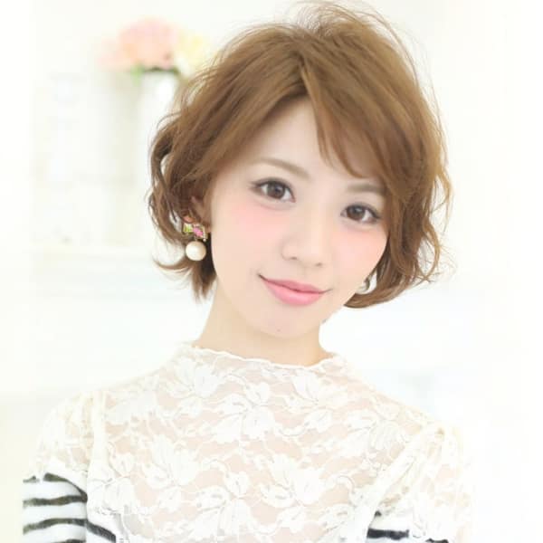 [選べるアロマヒーリングシャンプー付]　似合わせ小顔カット ￥3,020|WiLL あべの店