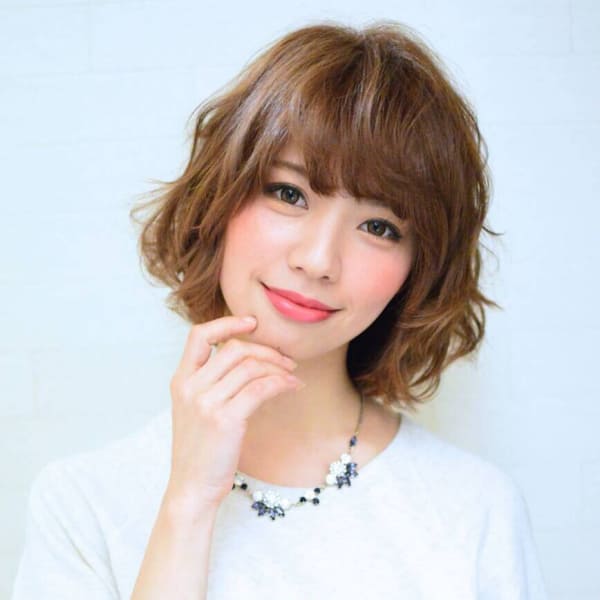 [選べるアロマヒーリングシャンプー付き]カット+カラー+高保湿ケア￥4,900|WiLL 阪急茨木駅前