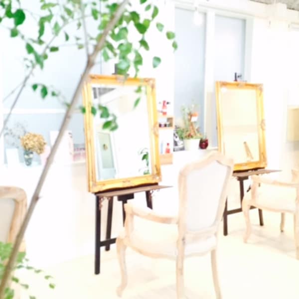 少人数制のプライベートサロン|liberate