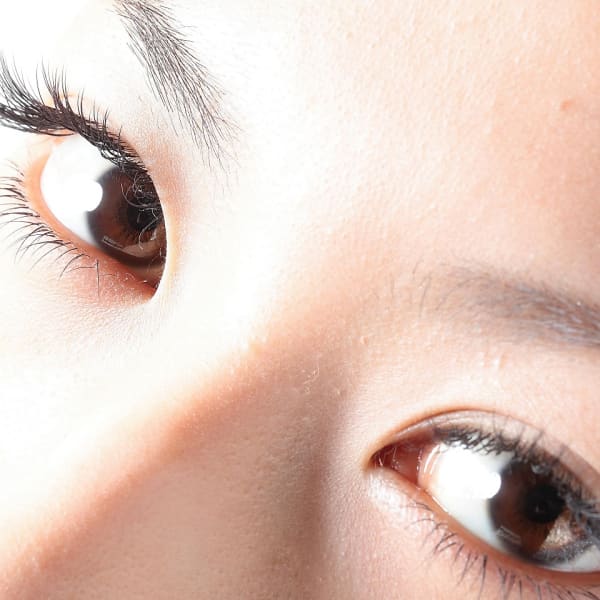 独自に開発した【最高級ピュアスムーズラッシュ】で、フサフサな美しいまつげに・・・|ヴィーナスラッシュ 新宿店