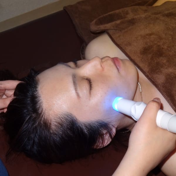 熟練の技で全身のバランスを整えてお顔もすっきり◎トータルビューティー|整体・小顔矯正・痩身・脱毛 錦糸町ボディケア０２