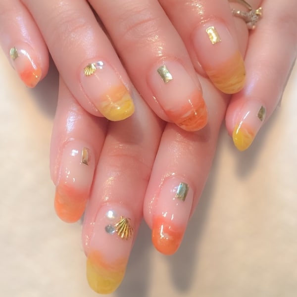 輝く指先に!オーダーチップも承っています♪|Nail More