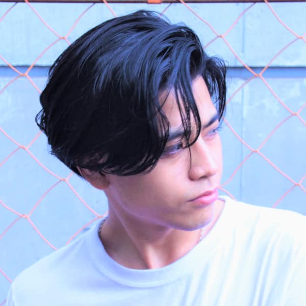 【トレンドのパーマで力まない大人スタイルに！】楽にセットできるナチュラルカッコいいスタイル！|GUZZLE 原宿店