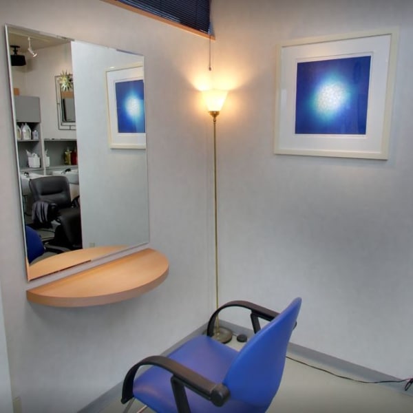 カット / シャンプー・ブロー込|美容室メインゲスト