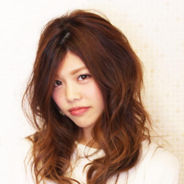 カットコンテスト受賞歴多数!「似合わせ&再現性」を兼ね備えた技術の高さが自慢!|RULA hair