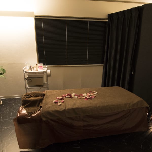 個室施術ルームで極上のサロンタイムを・・・。|美・style （ビー・スタイル）