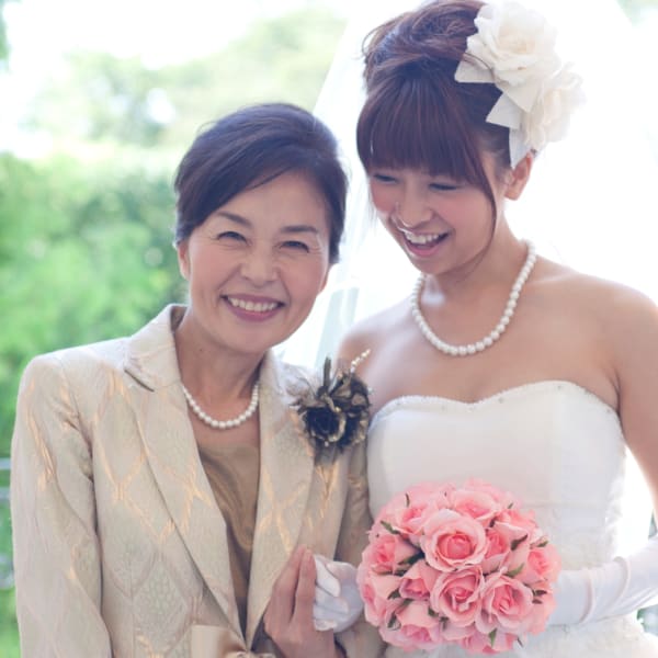 ウエディング写真撮影・ブライダル・大切な記念日…マツエクで美人度UPのご準備を♪ミニョンでキレイに！|ミニョン アイラッシュデザインサロン北花田店