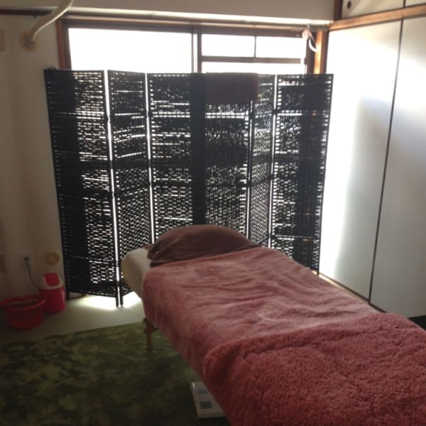 歪みをなおして美しく☆ 骨盤矯正・姿勢矯正|骨盤ダイエット・痩身エステサロンBloom