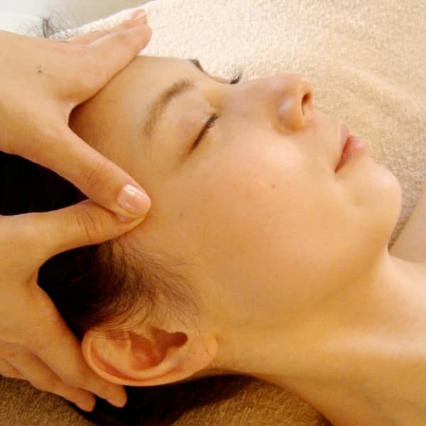 当店人気No.1メニュー≪小顔マッサージ≫|オーガニックエステサロンfuu